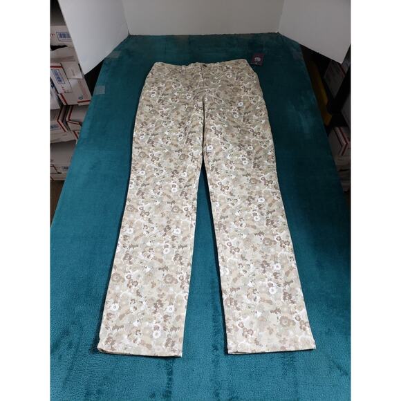 Gloria Vanderbilt Jeans Size 4 Petite Women Beige Stretch Mid Rise Straight NWT - Picture 1 of 16